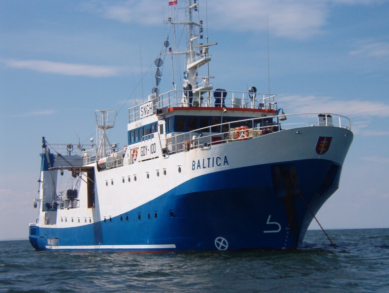 Niskosiarkowy diesel z LOTOSU dla statku badawczego - GospodarkaMorska.pl