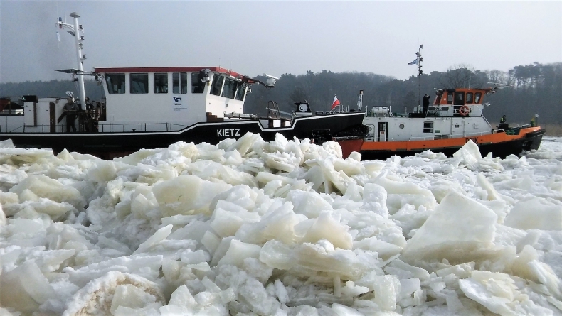 Uszkodzony wał przeciwpowodziowy w Kępie Polskiej będzie zabezpieczony - GospodarkaMorska.pl