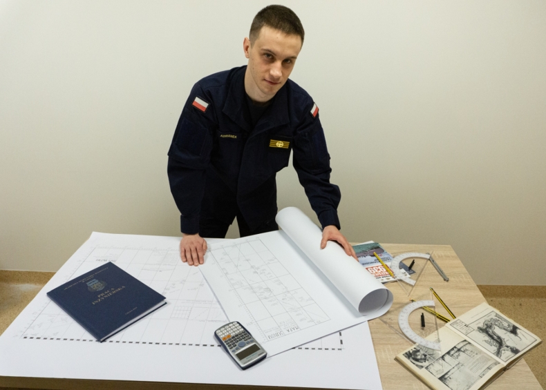 Historyczna mapa wojennego przejścia ORP „Orzeł" z Tallina do Rosyth współcześnie odtworzona w pracy inżynierskiej - GospodarkaMorska.pl