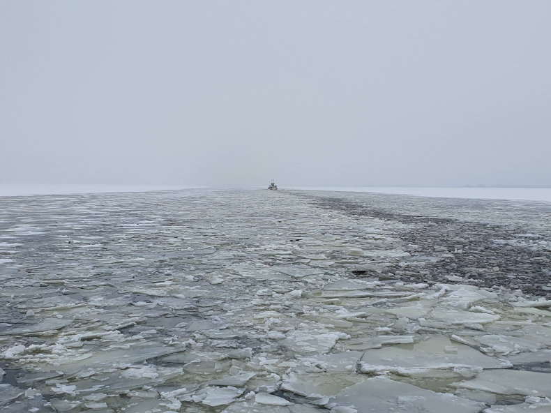 Pierwsze lodołamanie od trzech lat! Do przełamania ponad 70 kilometrów lodowej tafli - GospodarkaMorska.pl