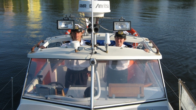 „Mirka” dla Zespołu Szkół Morskich w Kołobrzegu - GospodarkaMorska.pl