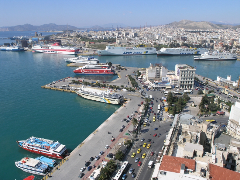 Port Pireus przygotowuje się do 48-godzinnego strajku - GospodarkaMorska.pl