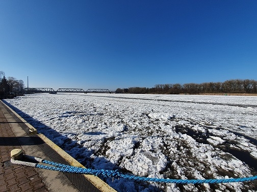 Koniec lodołamania w Szczecinie. Sytuacja jest mocno ustabilizowana - GospodarkaMorska.pl