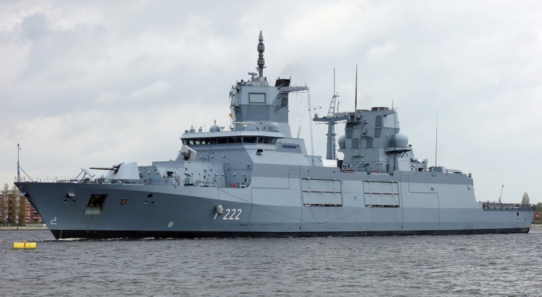 Błaszczak: okręty typu Miecznik będą budowane w Polsce - GospodarkaMorska.pl