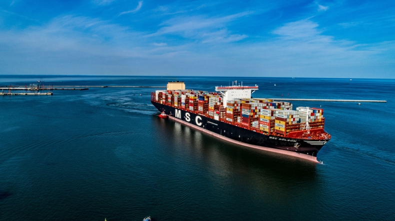 Czarter na podróż – „berth”; „dock”; „port” - GospodarkaMorska.pl