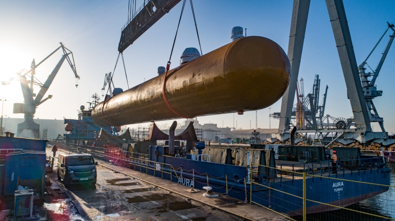 Kolejny wielki zbiornik na projekt "Polimery Police" ze stoczni Crist [wideo] - GospodarkaMorska.pl