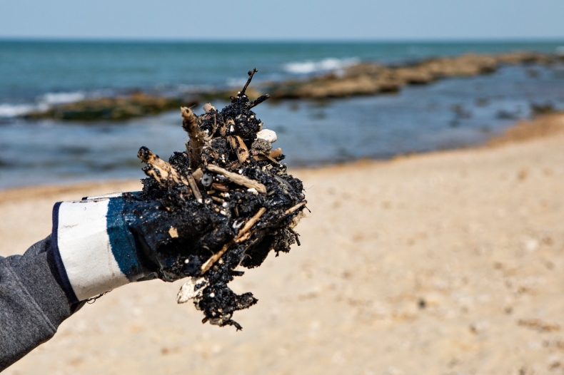 IMO: 10 statków podejrzewanych jako źródło wycieku ropy w Izraelu - GospodarkaMorska.pl