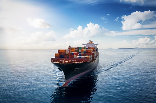 COVID w żegludze nie taki groźny ale koryguje prognozy. Polskie porty wypadły dobrze na tle portów UE - GospodarkaMorska.pl