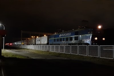 Najcięższy pociąg intermodalny w Polsce dojechał do Terminala DCT Gdańsk - GospodarkaMorska.pl