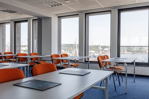 Wynajmij biuro z widokiem na Port - GospodarkaMorska.pl