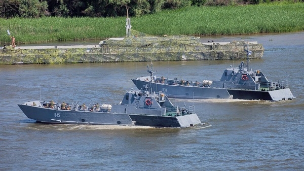  Grupa jednostek Flotylli Kaspijskiej przepłynęła na Morze Czarne - GospodarkaMorska.pl