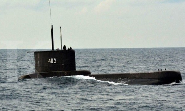 Indonezja: Marynarka wojenna poszukuje 53 członków załogi zaginionego okrętu podwodnego - GospodarkaMorska.pl