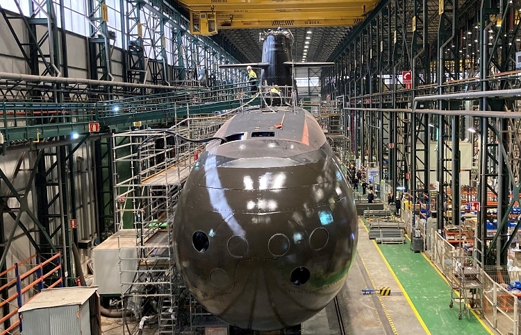 Hiszpania: Księżniczka Eleonora ochrzciła najnowocześniejszy na świecie okręt podwodny - GospodarkaMorska.pl
