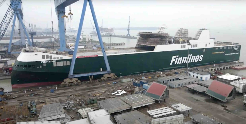 W Chinach zwodowano pierwszy hybrydowy statek typu ro-ro dla Finnlines [wideo] - GospodarkaMorska.pl