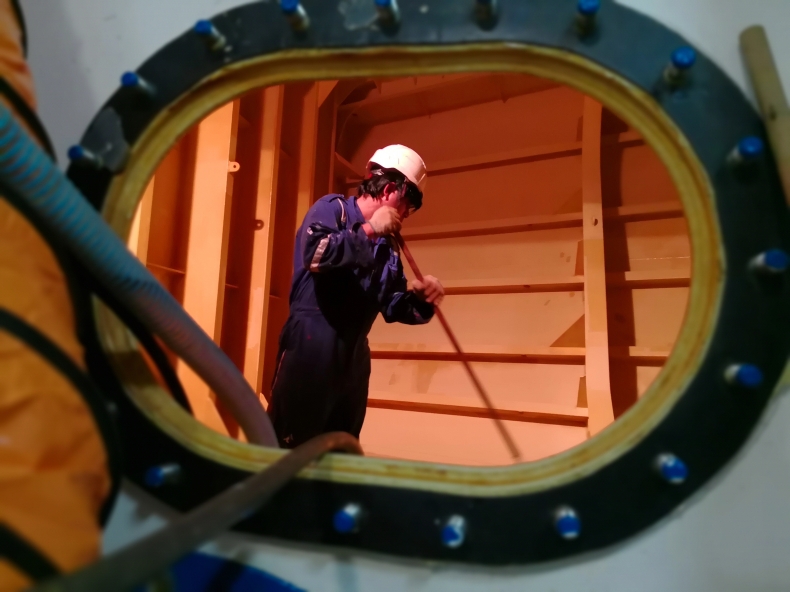 Sektor żeglugi utworzył fundusz pomocy o wartości miliona dolarów. Marynarze nie zostaną sami w walce z skutkami Covid-19 - GospodarkaMorska.pl