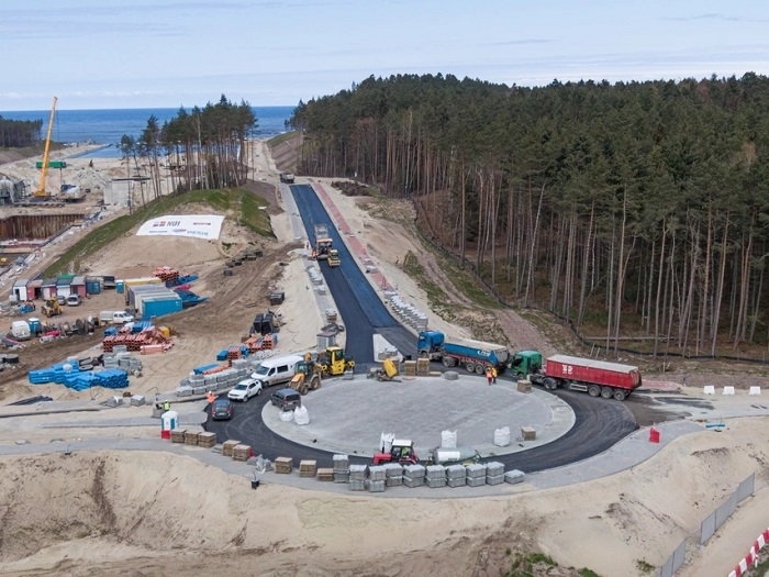Adamczyk: przekroczyliśmy półmetek prac na przekopie Mierzei Wiślanej - GospodarkaMorska.pl