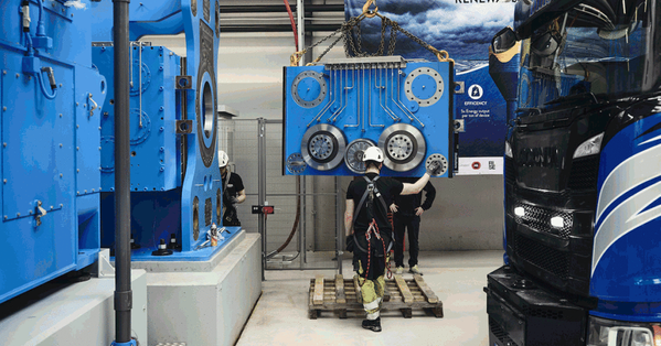 CorPower: największy na świecie tester energii fal jest prawie ukończony - GospodarkaMorska.pl