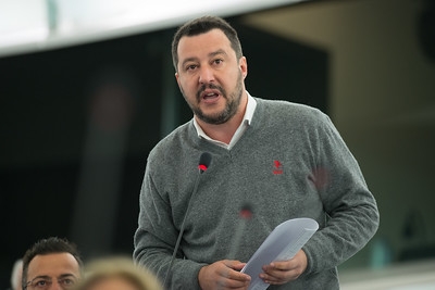 Włochy: Salvini nie będzie miał procesu w sprawie przetrzymywania migrantów na statku - GospodarkaMorska.pl