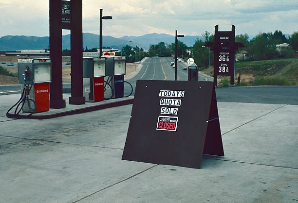 Spadki ropy w związku z kryzysem Covid-19 w Indiach czy panika po ataku ransomware? - GospodarkaMorska.pl