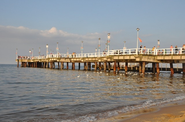 Gróbarczyk: blisko 34 mln zł na ochronę brzegów morskich - GospodarkaMorska.pl