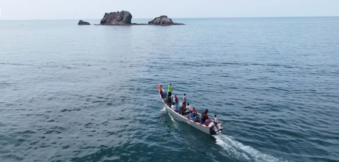 Jemeńscy rybacy znaleźli skarb w... brzuchu martwego kaszalota [wideo] - GospodarkaMorska.pl