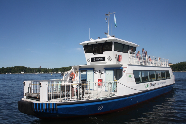 Zeroemisyjność na wodzie za euro z UE. Szansa dla polskich instytutów badawczych, uczelni i stoczni  - GospodarkaMorska.pl