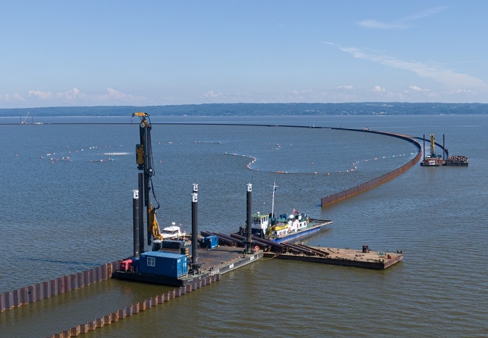 Mierzeja Wiślana. Prace kafarowe na sztucznej wyspie na finiszu [WIDEO] - GospodarkaMorska.pl