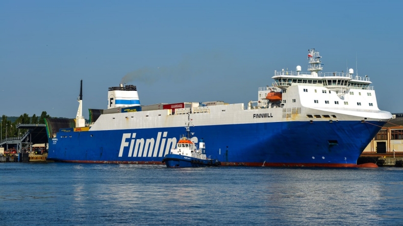 Większy statek armatora Finnlines na terminalu ro-ro - GospodarkaMorska.pl