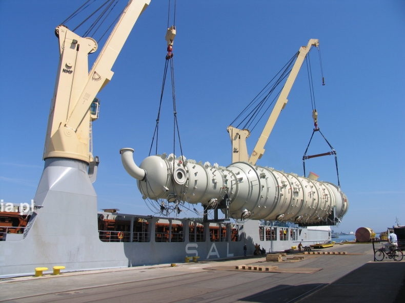 W Porcie Gdynia przeładowuje się wszystko - GospodarkaMorska.pl