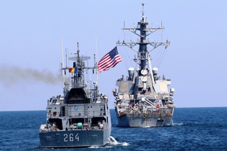 Sojusznicy ćwiczą na Morzu Czarnym, oczyszczają wody i porty - GospodarkaMorska.pl