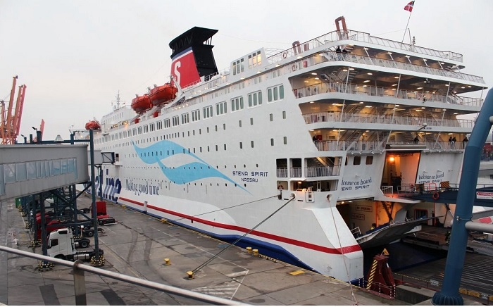 Monitoring nabrzeży i dna w Porcie Gdynia działa - GospodarkaMorska.pl