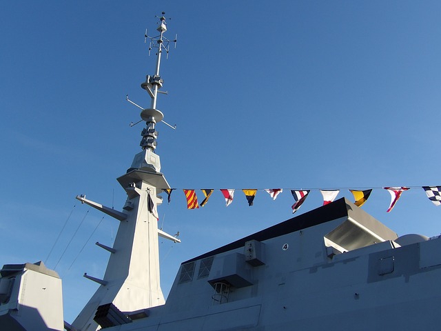 Interfax: Rosja śledzi włoski okręt wojenny znajdujący się na Morzu Czarnym - GospodarkaMorska.pl