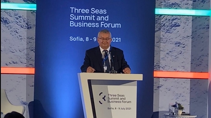 Adamczyk: w Europie Środkowo-Wschodniej za mało połączeń na osi północ-południe - GospodarkaMorska.pl