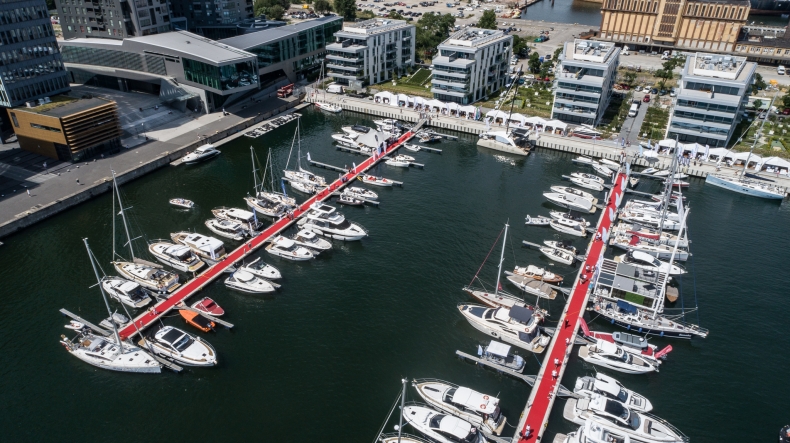 Polboat Yachting Festival 2021 otwarty. "Branża jachtowa przeżywa apogeum popularności" [WIDEO, ZDJĘCIA] - GospodarkaMorska.pl