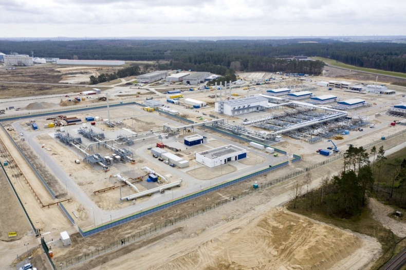 Przydacz: porozumienie USA i Niemiec ws. NS2 to porażka jedności europejskiej - GospodarkaMorska.pl