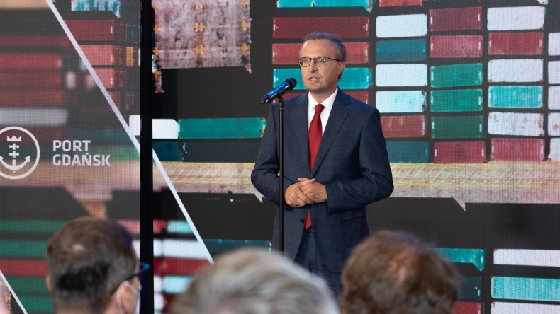 Borys: chcemy dołączyć do grona 10 największych portów kontenerowych w Europie - GospodarkaMorska.pl