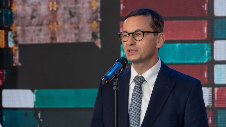 Morawiecki o porcie instalacyjnym offshore: decyzje w praktyce zapadły - GospodarkaMorska.pl