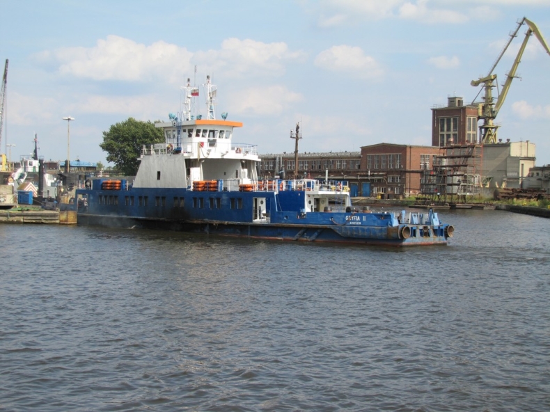 Trwa pogłębianie toru wodnego Szczecin-Świnoujście - GospodarkaMorska.pl