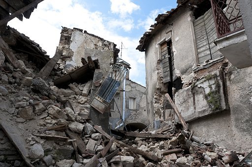 Trzęsienie ziemi o magnitudzie 7,2 na Haiti; są ofiary; wydano ostrzeżenie przed tsunami. - GospodarkaMorska.pl