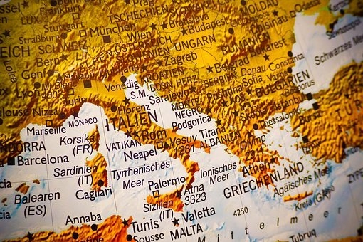 MSW: o 128 procent wzrosła liczba migrantów przybyłych drogą morską - GospodarkaMorska.pl