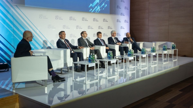 Forum Wizja Rozwoju 2021 - dzień I. Rozwój portów i budowa floty offshore - podsumowanie [WIDEO, ZDJĘCIA] - GospodarkaMorska.pl