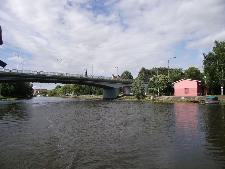 Rozpoczęły się prace przy torze wodnym na rzece Elbląg - GospodarkaMorska.pl
