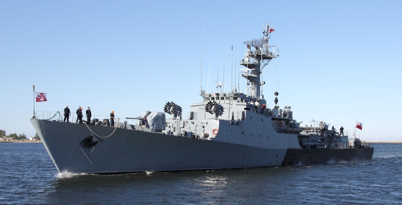 Net Marine naprawi ORP Kaszub  - GospodarkaMorska.pl