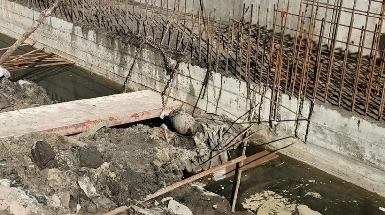 Niewybuch w Porcie Gdynia - GospodarkaMorska.pl