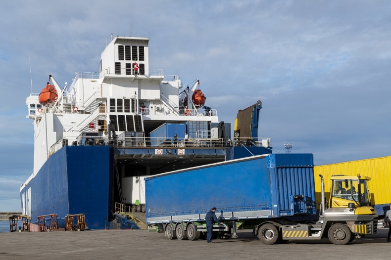 GEFCO wzmacnia korytarz handlowy między Afryką Północną i Europą - GospodarkaMorska.pl
