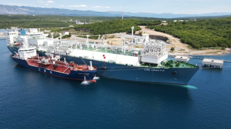 Światowe niedobory energii powodują wzrost cen węgla, gazu i ropy - GospodarkaMorska.pl