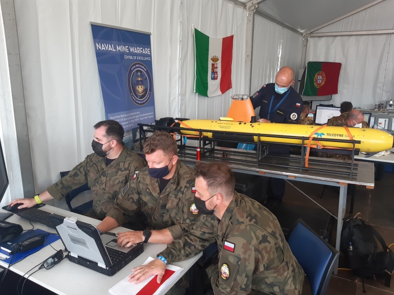 Portugalska Marynarka Wojenna szkoli 8. FOW [ZDJĘCIA] - GospodarkaMorska.pl