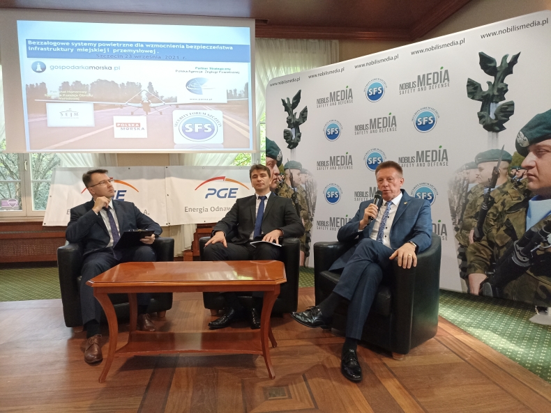 Polska Agencja Żeglugi Powietrznej partnerem strategicznym konferencji dronowej Security Forum Szczecin  - GospodarkaMorska.pl