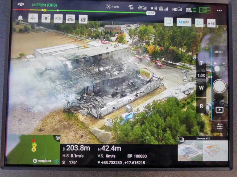 Pożar fabryki łodzi w Krojantach [WIDEO] - GospodarkaMorska.pl