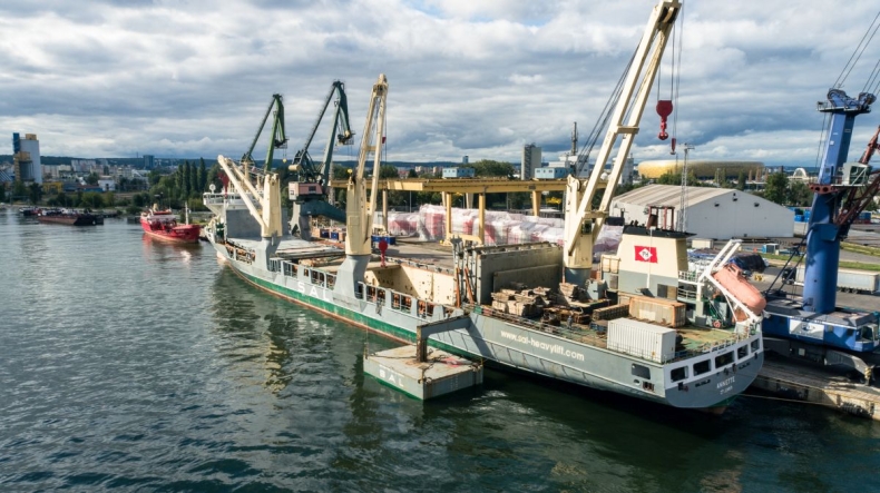 Z Portu Gdańsk do wybrzeża Tanzanii. CEVA Logistics przetransportuje konstrukcję o wadze 2 tys. ton [WIDEO, ZDJĘCIA] - GospodarkaMorska.pl